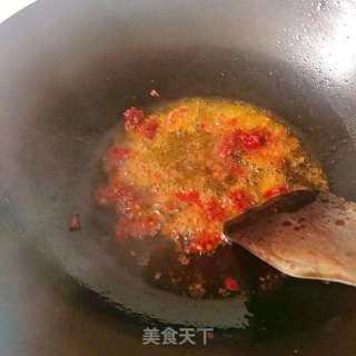 家庭版肉蟹煲的做法步骤：5