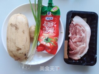 鲜肉藕夹的做法步骤：1