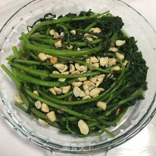 花生米拌茼蒿的做法步骤：6
