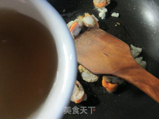 扇贝肉炒西兰花的做法步骤：4