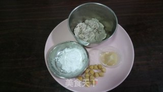 脆炸芋角的做法步骤：1