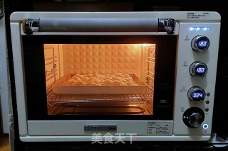 糖霜麻花（烤箱版）的做法步骤：17