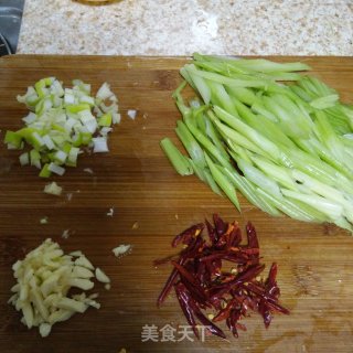 酱焖豆腐的做法步骤：3