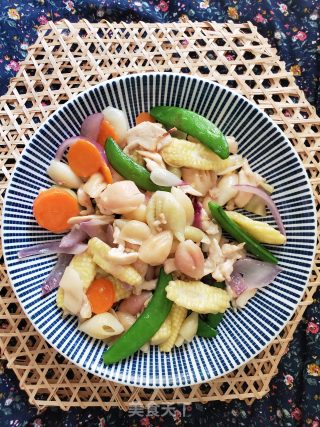 杂蔬鸡肉炒贝壳面的做法步骤：11