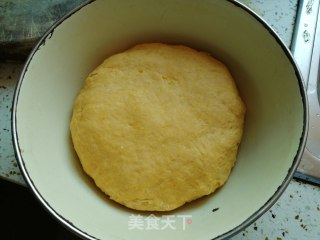 南瓜豪华馒头的做法步骤：2