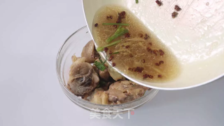 葱油鸡的做法步骤：8