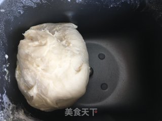 花环椰蓉面包的做法步骤：2