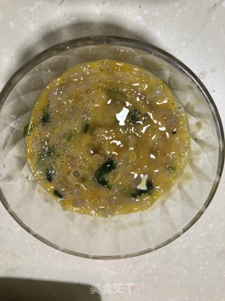 鳕鱼煎蛋香葱饼的做法步骤：3