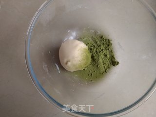 象形小白菜馒头的做法步骤：3