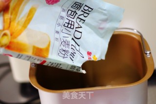 水立方白吐司的做法步骤：2