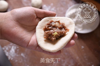鲜肉包的做法步骤：6