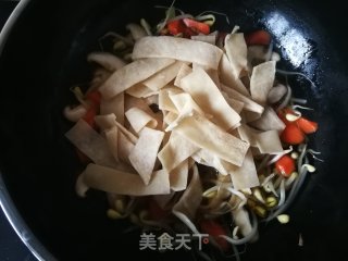 胡萝卜上海青烩饼的做法步骤：7