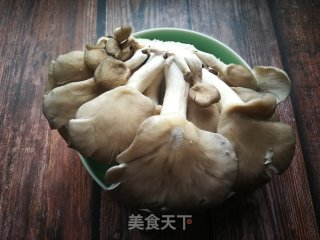 平菇韭菜粉条鸡蛋饺的做法步骤：4