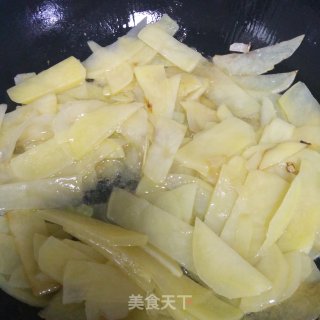 辣白菜土豆片的做法步骤：5