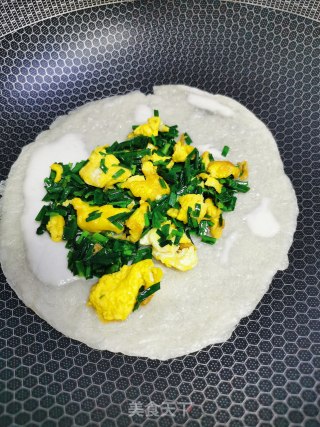 手抓饼变身韭菜盒子的做法步骤：7