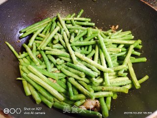 肉末豆角的做法步骤：6