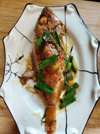 青蒜烧红宝石斑鱼的做法步骤：8
