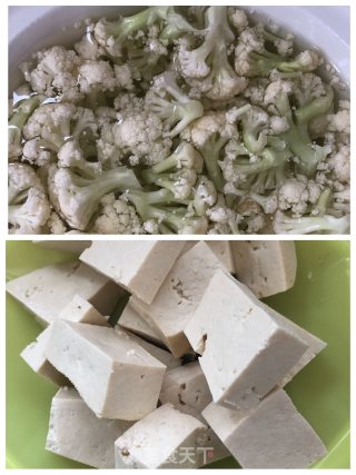 豆腐炖菜花的做法步骤：1