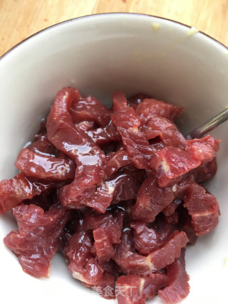 扁豆炒牛肉的做法步骤：6