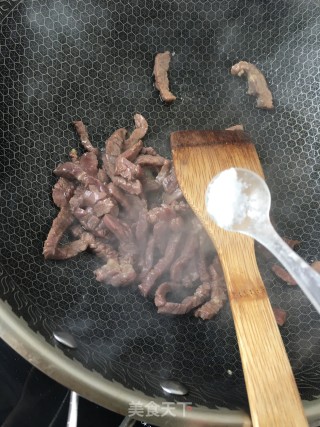 扁豆炒牛肉的做法步骤：15