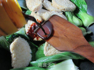 青菜烧鲜素鸡的做法步骤：6