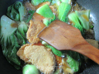 青菜烧鲜素鸡的做法步骤：9