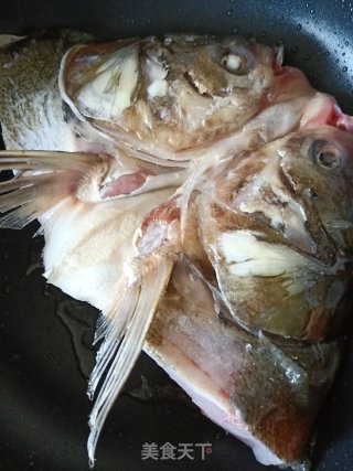鱼头豆腐汤的做法步骤：7