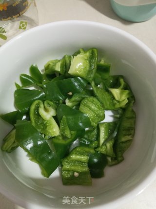 爆炒猪肝的做法步骤：2