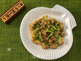 虾子花菜的做法步骤：8