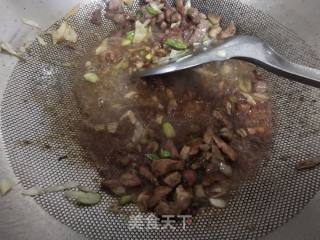 卜留克炒肉丝的做法步骤：7