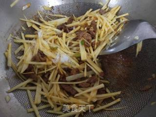 卜留克炒肉丝的做法步骤：8