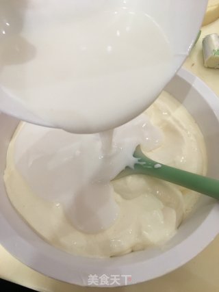 酸奶慕斯蛋糕的做法步骤：7