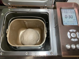 黑全麦吐司的做法步骤：4