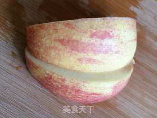漂亮的苹果花，学会也咱也露一手的做法步骤：3
