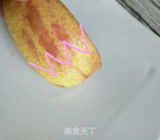 漂亮的苹果花，学会也咱也露一手的做法步骤：4