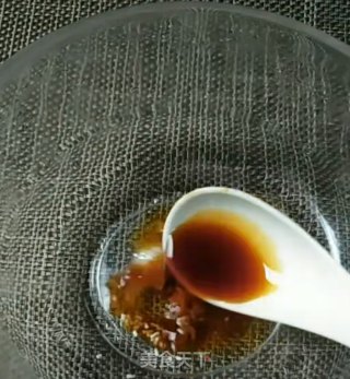 懒人版热汤面的做法步骤：1
