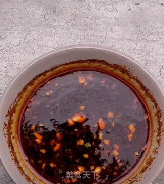 麻辣热汤面的做法步骤：2