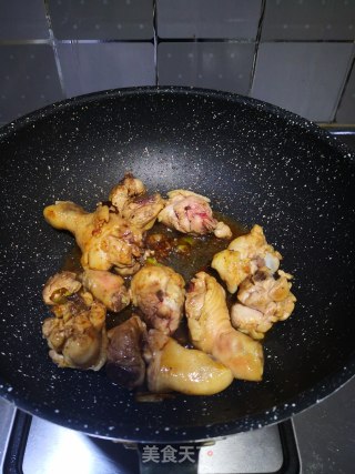 栗子焖鸡的做法步骤：7