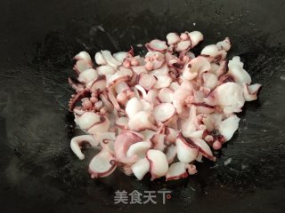 青椒墨鱼片的做法步骤：5