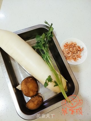海米萝卜丝汤的做法步骤：1