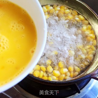 鸡蓉玉米汤的做法步骤：7