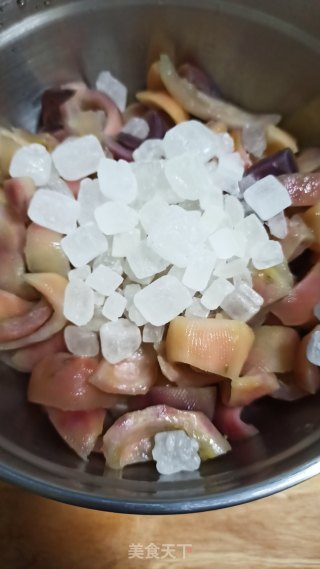 百香果果皮糖的做法步骤：6