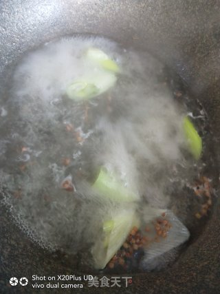 炖炸豆腐的做法步骤：2