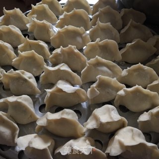 猪肉莲菜水饺的做法步骤：8