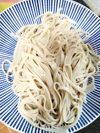 鱼豆腐荞麦面的做法步骤：6