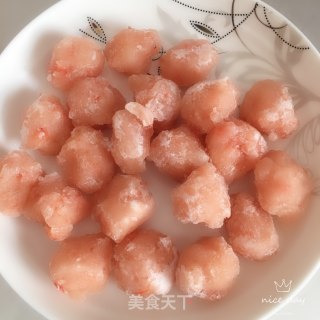 虾丸冬瓜汤的做法步骤：2