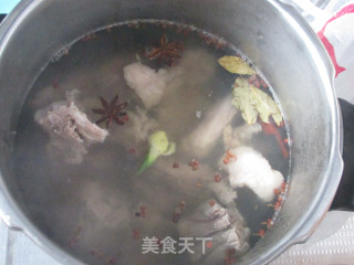 海鲜羊肉烩面的做法步骤：3