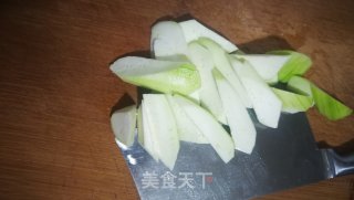 丝瓜米线的做法步骤：2