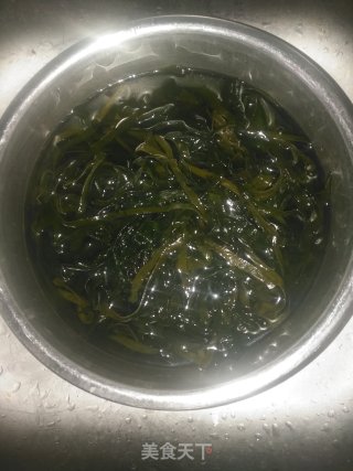 凉拌海带丝的做法步骤：1