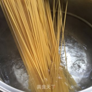 番茄肉酱意面的做法步骤：7